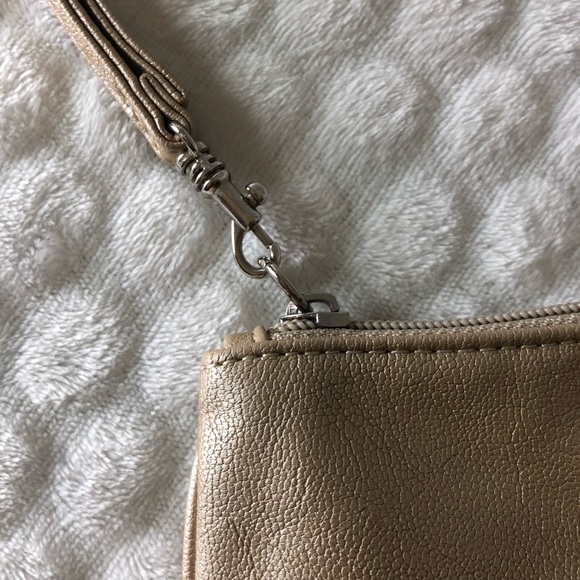 Express Leather Gold Wristlet Clutch Vegan - Picture 6 of 6